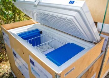 Европейский Союз и ВОЗ подарили Армении медицинские холодильники для хранения вакцин