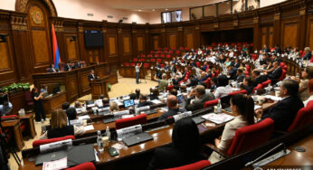 Национальное Собрание Армении продолжает работу сессии