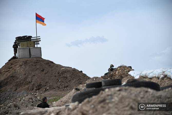 Азербайджанские ВС 29 августа вновь обстреляли армянские позиции
