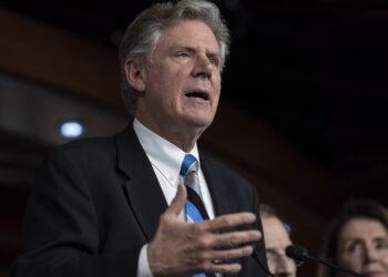 Конгрессмен Фрэнк Паллоне призвал США остановить агрессию Азербайджана