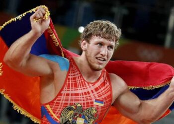 Артур Алексанян пробился в финал олимпийских соревнований по греко-римской борьбе