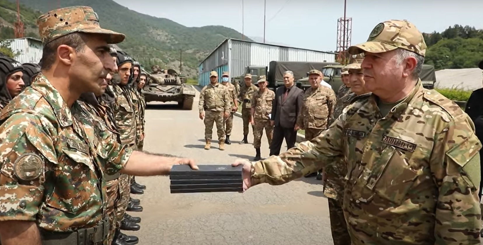 Министр обороны Армении пресечь вражеские поползновения с использованием всех средств защиты