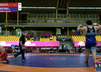 Борец Лева Геворкян, победив азербайджанца, пробился в финал молодежного чемпионата мира