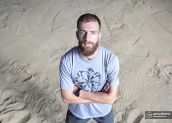 Լևոն Աղասյան