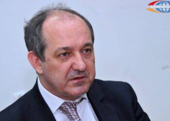 В своем вандализме азербайджанцы очень похожи на турок и исламистских террористов: российский эксперт