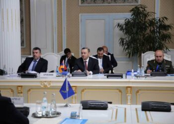 Армен Григорян в Душанбе представил последние развития карабахского конфликта