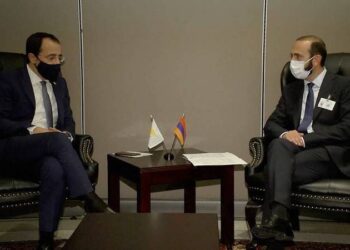 Главы МИД Армении и Кипра выразили готовность к расширению сотрудничества
