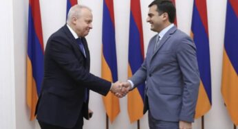 Акоп Аршакян и посол РФ в Армении обсудили вопрос мирного урегулирования карабахского конфликта