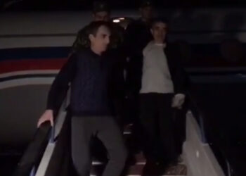 Двое пленных армянских военнослужащих вернулись на Родину