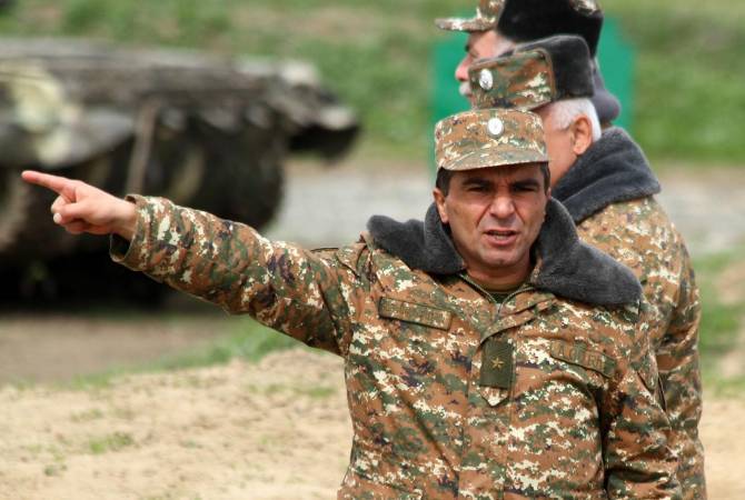 Араик Арутюнян не подписывал заявления об отставке командующего Армией обороны