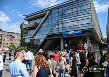 Юрий ПОЛЯКОВ: «Открытие «Дома русской книги» в Ереване — это событие для меня и радостное, и печальное»