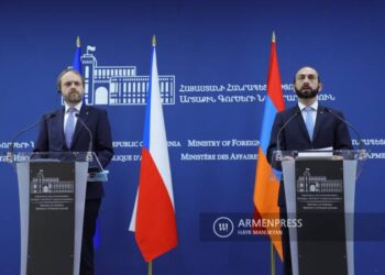 Главы МИД Армении и Чехии подчеркнули важность немедленного возвращения армянских пленных из Азербайджана