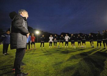 В первой тренировке сборной Армении во Франкфурте не участвовал лишь Лукас Селараян