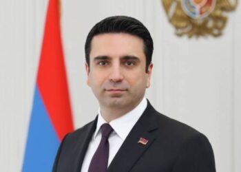 Ален Симонян выразил соболезнования председателю Парламента Грузии