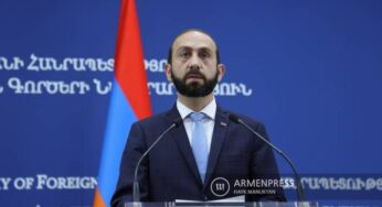 Армения высоко ценит содействие Индии в урегулировании нагорно-карабахского конфликта: Арарат Мирзоян