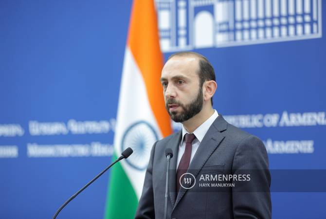 С сопредседателями МГ ОБСЕ достигнута договоренность о решении гуманитарных вопросов: Арарат Мирзоян