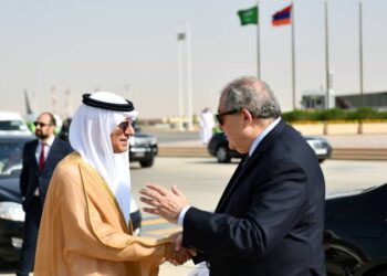 Президент Армении из Саудовской Аравии выехал в Объединенные Арабские Эмираты