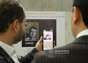 Эксклюзивные марки, открытки: «Айпост» и Ереванский метрополитен открыли совместную выставку