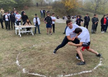 Тысячелетние традиции. В Арцахе прошли соревнования национально-традиционных игр «Гупар»