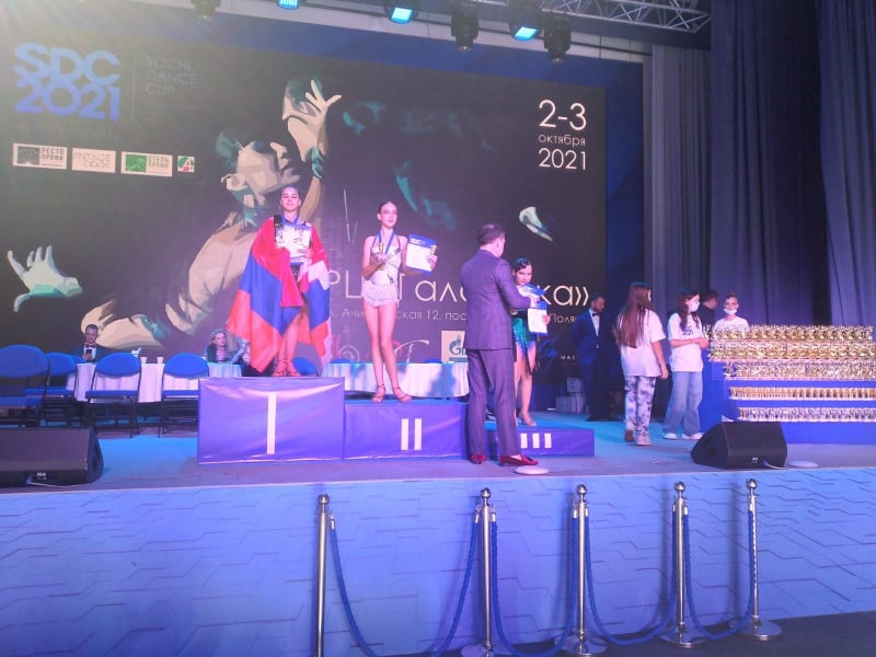 Лана Агасян из Республики Арцах заняла первое место на чемпионате по танцам в Сочи