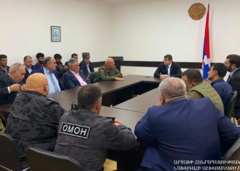 Араик Арутюнян в Ереване принял езидских воинов и представителей отрядов «Славные бойцы», «Арамо», обороны Бердзора