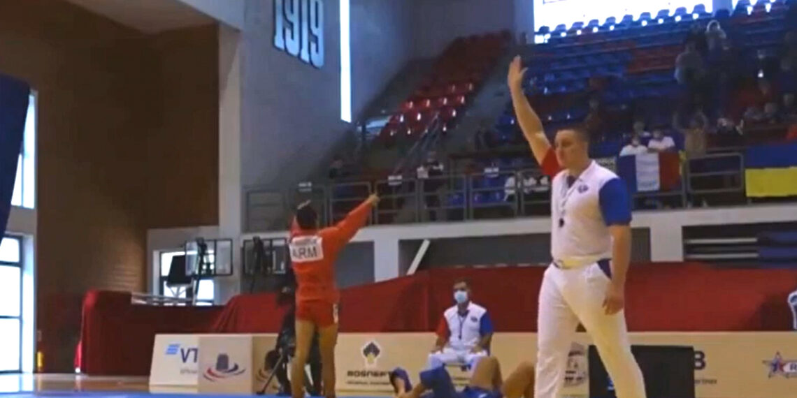 Месроп Никоян победил азербайджанца и стал Чемпионом мира