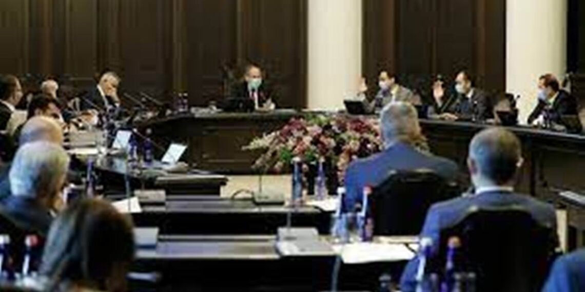 Глава МИД Армении встретился со специальным представителем генсека НАТО на Кавказе и в Центральной Азии