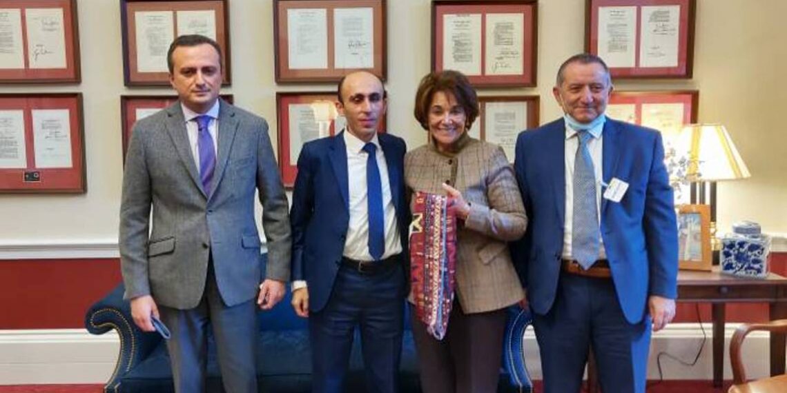 Артак Бегларян обсудил с конгрессменами США вопросы международной вовлеченности Арцаха