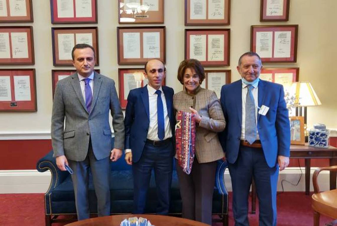 Артак Бегларян обсудил с конгрессменами США вопросы международной вовлеченности Арцаха