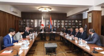 Судьи Конституционных судов Армении и Грузии провели рабочие обсуждения в расширенном составе