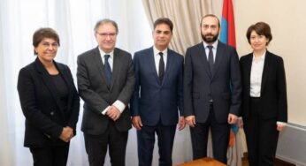 Арарат Мирзоян встретился в Париже с деятелями армянской диаспоры Франции