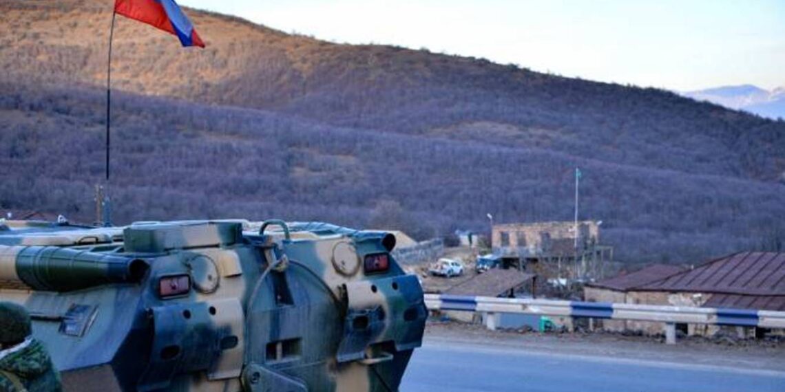 За год российские миротворцы обеспечили в НКР безопасное передвижение более 8 000 автомобилей