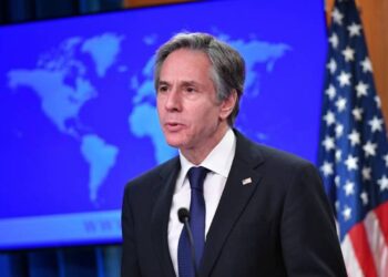 Госсекретарь США призывает Армению и Азербайджан предпринять шаги по снижению напряженности на границе