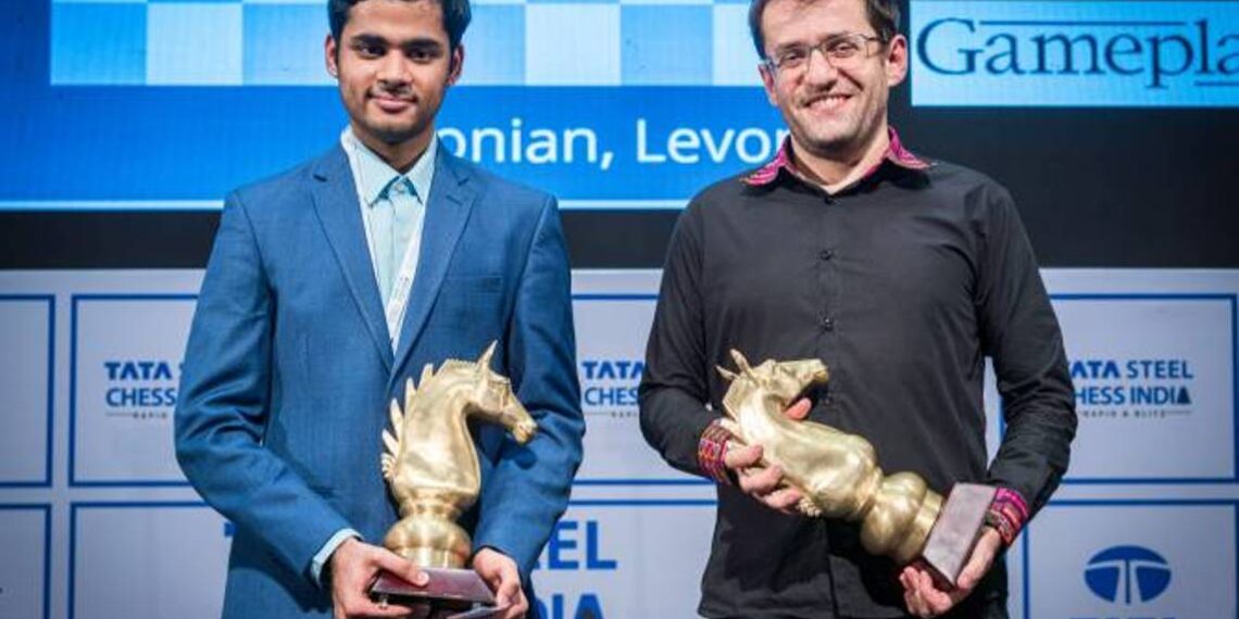 Левон Аронян победил в блиц-турнире Tata Steel India