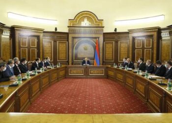 Премьер-министр принял руководителей общин Сюникской области