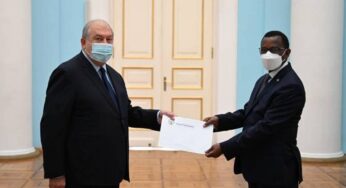Новоназначенный посол Руанды в Армении вручил верительные грамоты Армену Саргсяну