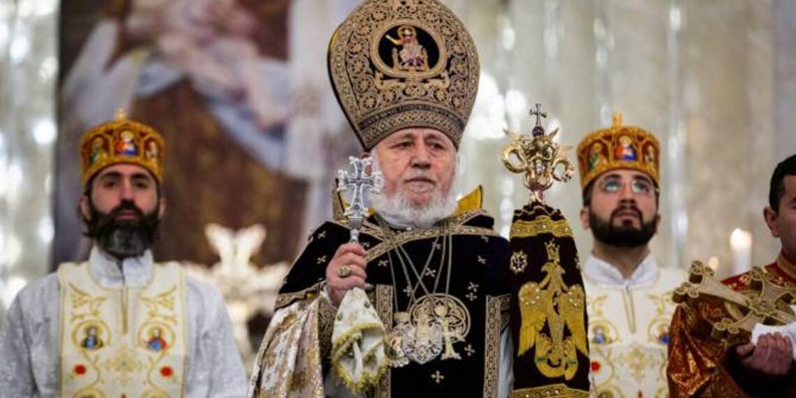 Католикос Всех Армян отбыл в Москву