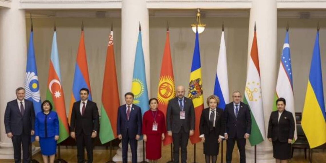 Делегация во главе с Аленом Симоняном приняла участие в заседании Совета МПА СНГ