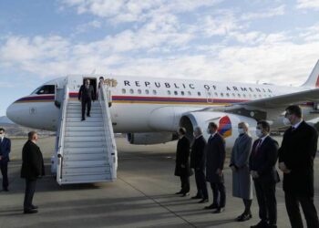 Премьер-министр Никол Пашинян прибыл с рабочим визитом в Сочи