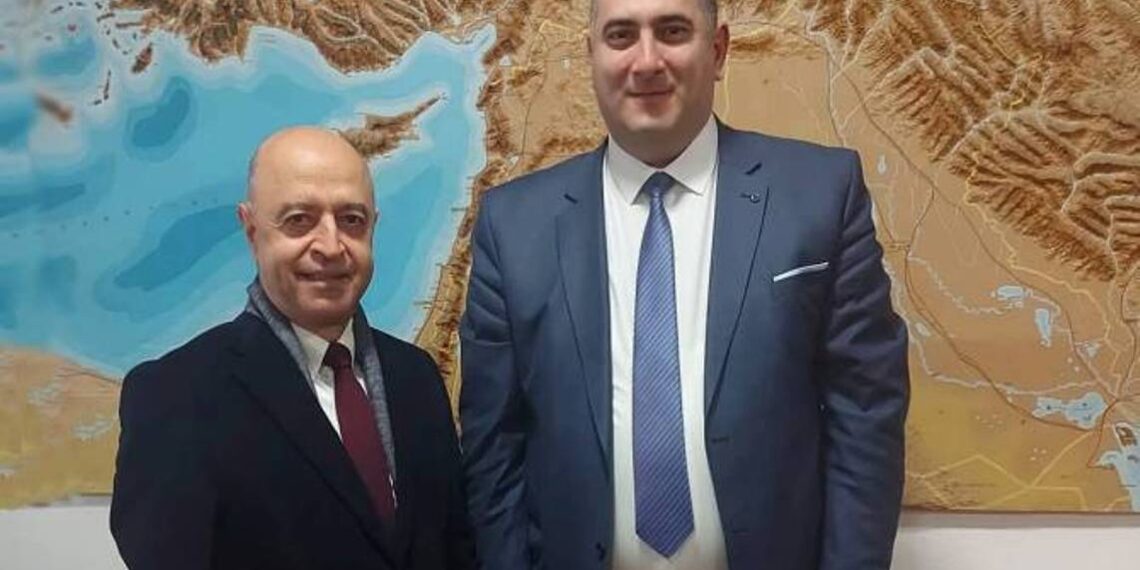 Принято решение о сотрудничестве Национального архива Армении и Университета Айказян Бейрута