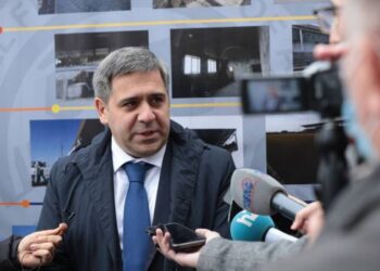 Федерация футбола продолжает переговоры о строительстве Национального стадиона: Армен Меликбекян