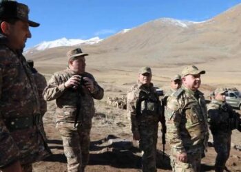 Министр обороны Армении посетил с рабочим визитом Республику Арцах