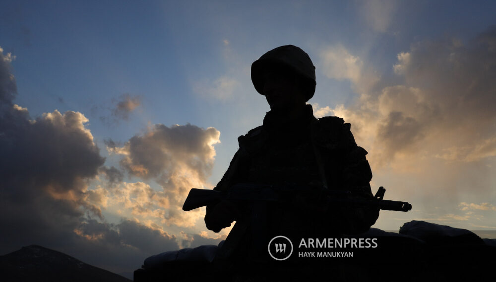 Араик Арутюнян подписал указ о проведении зимнего призыва