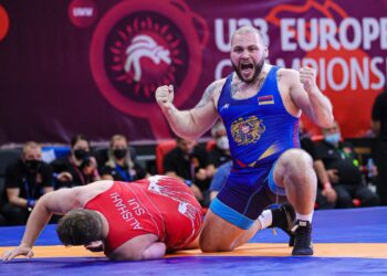 Давид Овасапян пробился в финал чемпионата мира по греко-римской борьбе