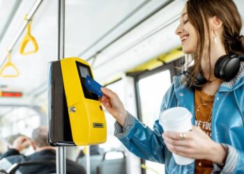 Мэрия Еревана объявляет открытый публичный тендер на внедрение единой системы продажи билетов