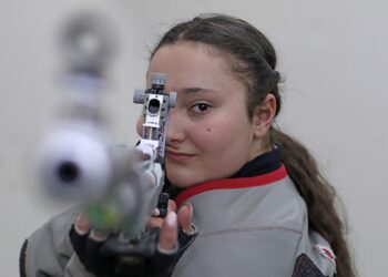 Стрелок Алла Погосян победила на открытом чемпионате Украины