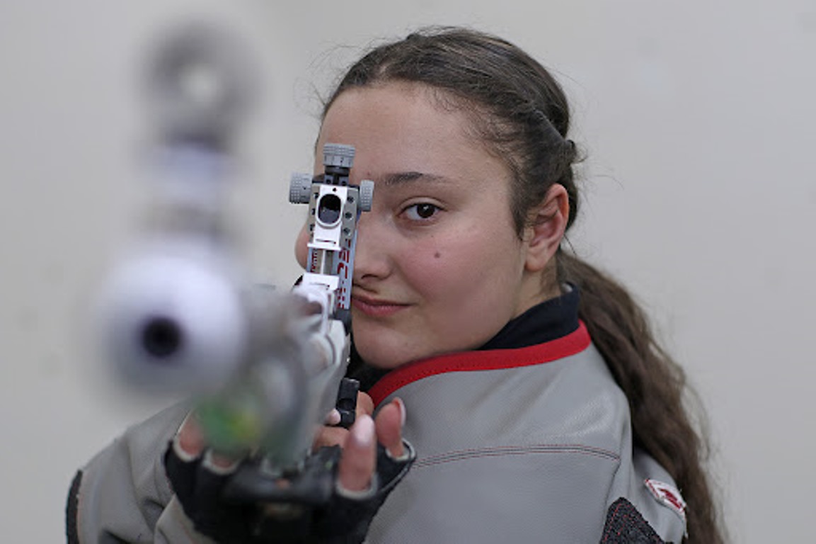 Стрелок Алла Погосян победила на открытом чемпионате Украины