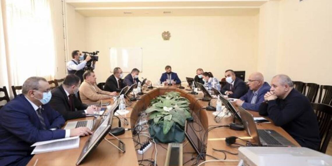 Обсужден вопрос использования собранных и перечисленных в госбюджет средств Всеармянского фонда “Айастан”