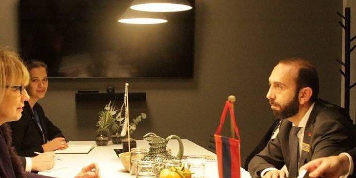 Применение силы не может быть основой для решения проблемы: состоялась встреча Мирзояна и генсека ОБСЕ