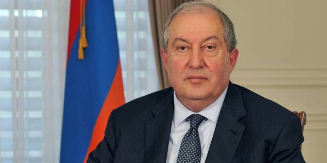 Президент Армен Саркисян направил соболезнование в связи с кончиной Роберта Доула